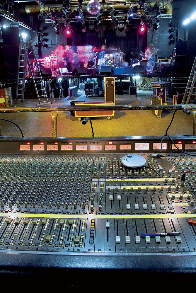 Concert Stage Equipment Rentals in Marietta, GA | Shock & Awe Productions